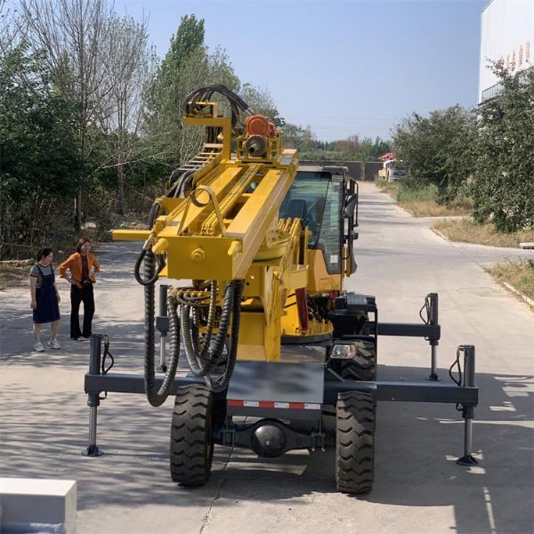 直銷(xiāo)750輪式隧道鉆機，專(zhuān)業(yè)隧道鉆機廠(chǎng)家